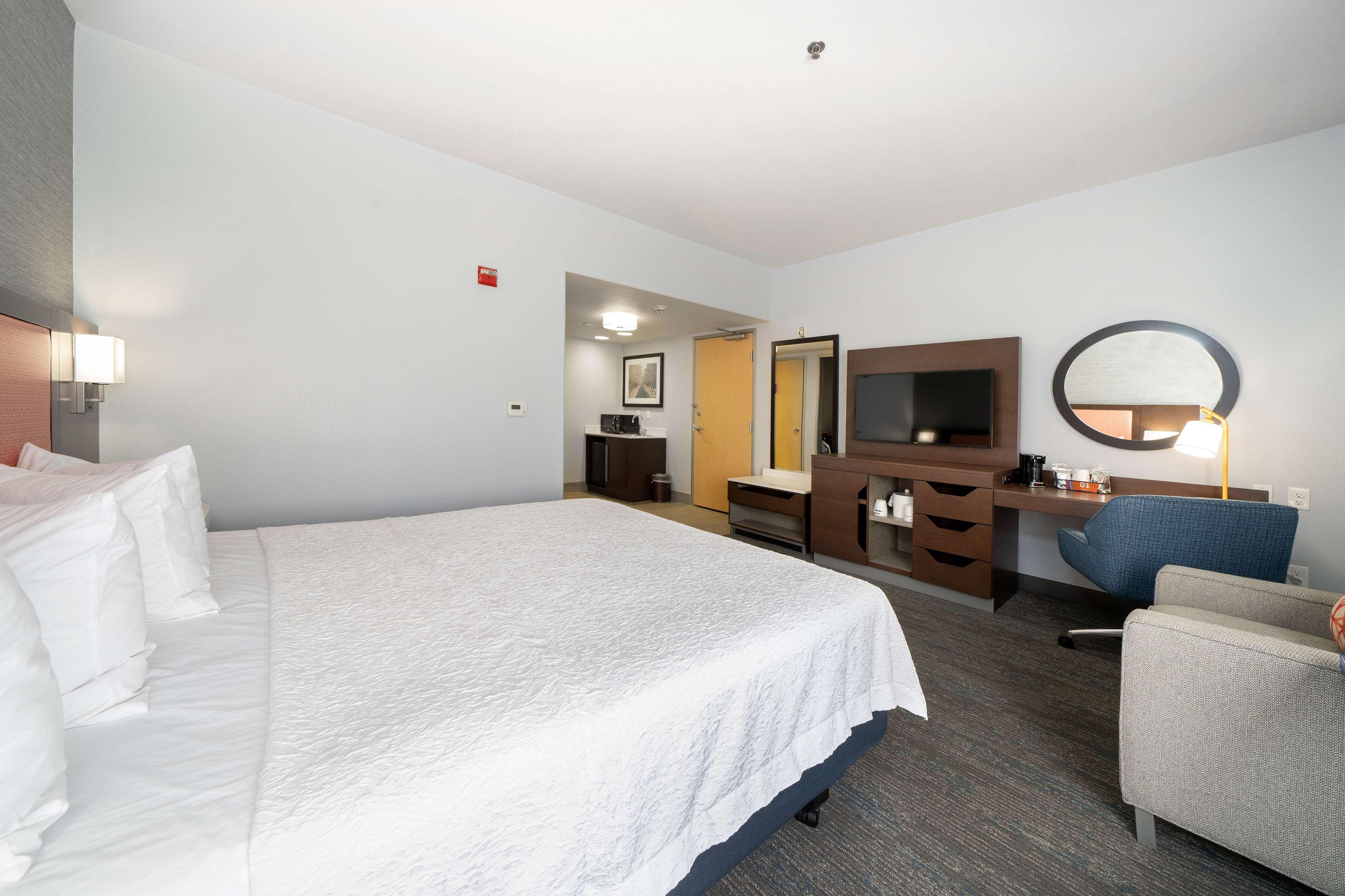 Hampton Inn&Suites Modesto - Salida Exterior foto